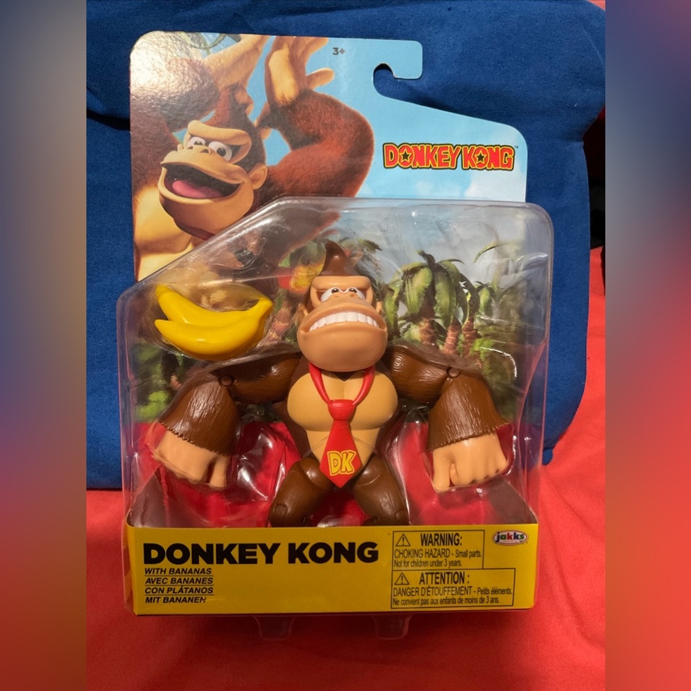 BRAND NEW DONKEY KONG TOYS FIGURINE COLLECTIBLES